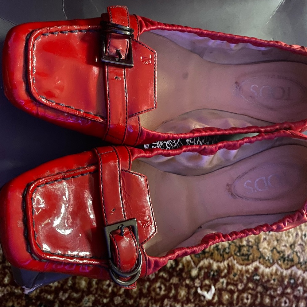 Red Tods in size 10 with elastic back.